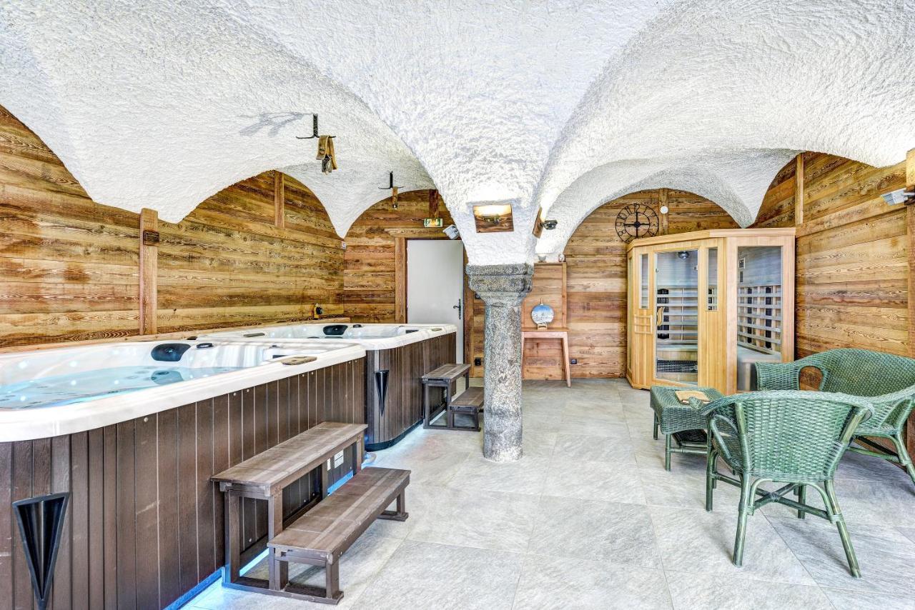 Gites & Spa De La Ferme De Belline Briancon  Exterior photo