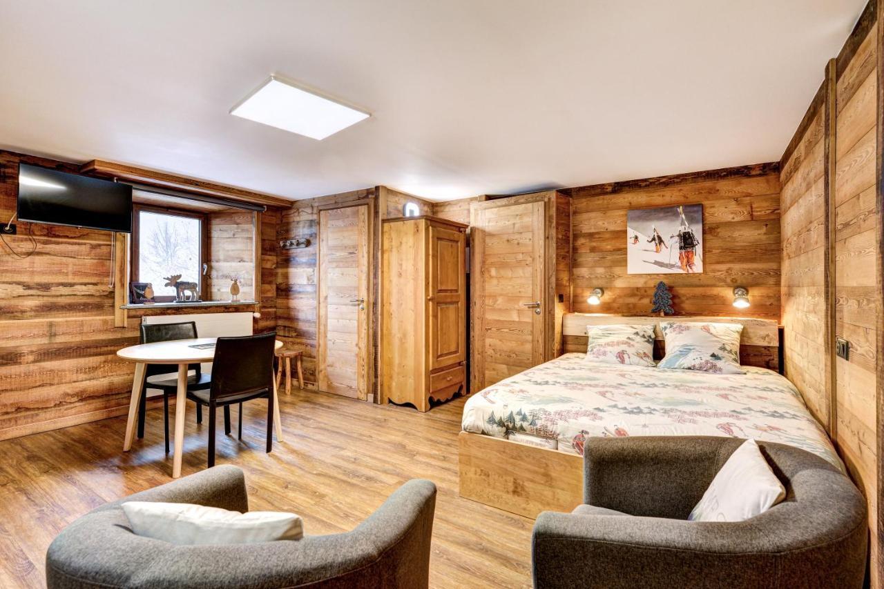 Gites & Spa De La Ferme De Belline Briancon  Exterior photo